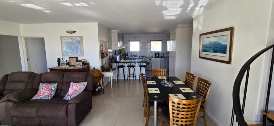 3 Bedroom Property for Sale in Harbour Island Western Cape